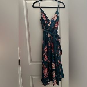 Hello Molly Midi dress